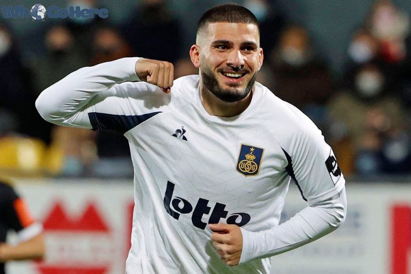 Discover Deniz Undav Net Worth 2023: Football Star Earning- WhoGoHere