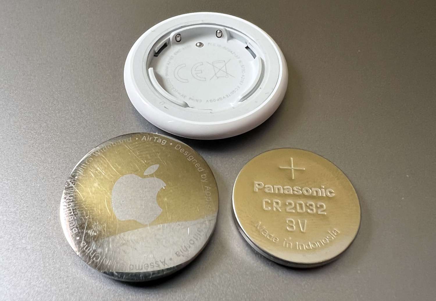 change airtag battery 3 1e0483d9d5d14891a4923c6790aa63dd air tag battery