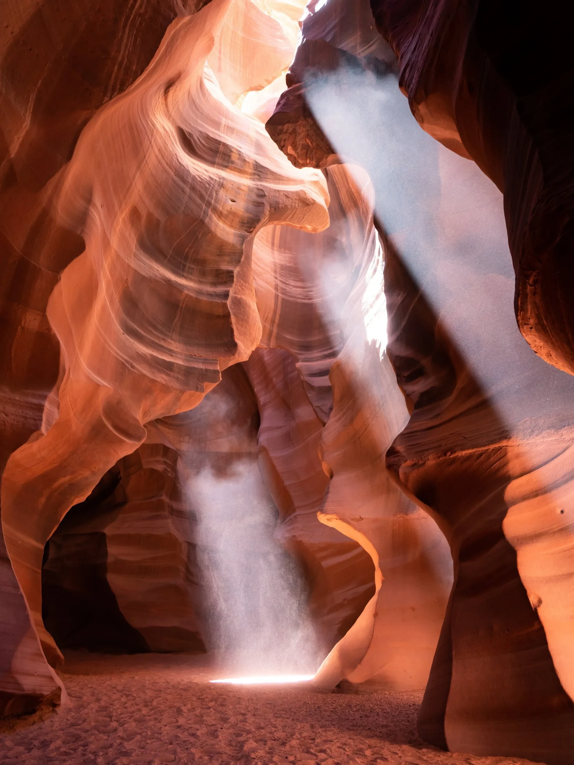 lower antelope canyon tours